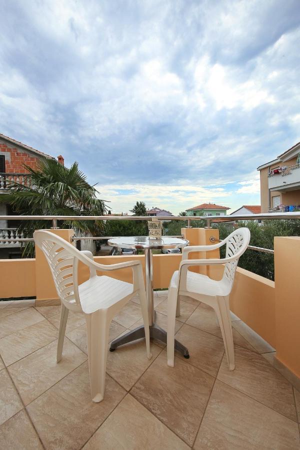 Apartments By The Sea Sukosan, Zadar - 6229 Экстерьер фото